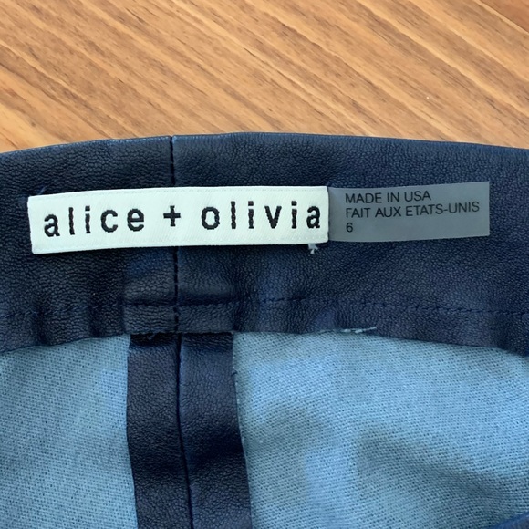 Alice + Olivia Front ZIP Navy Leather Leggings - Picture 2 of 4